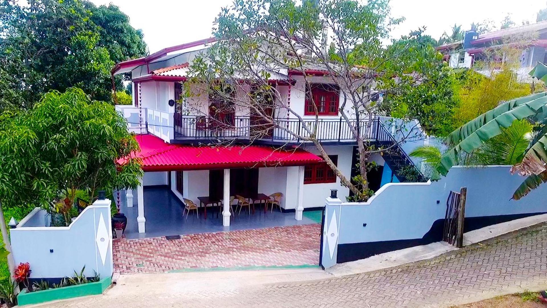 Dinsara Pearl Villa Weligama Exteriör bild