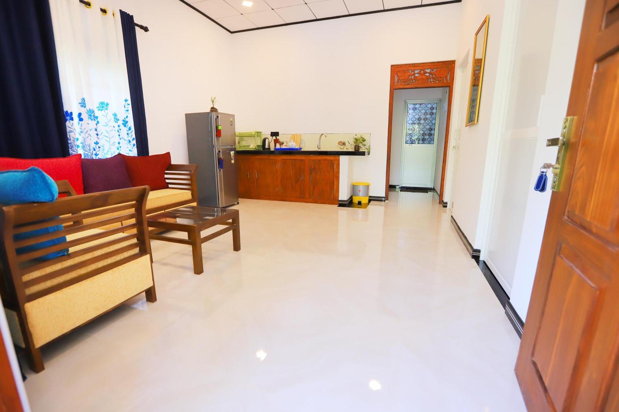 Dinsara Pearl Villa Weligama Exteriör bild