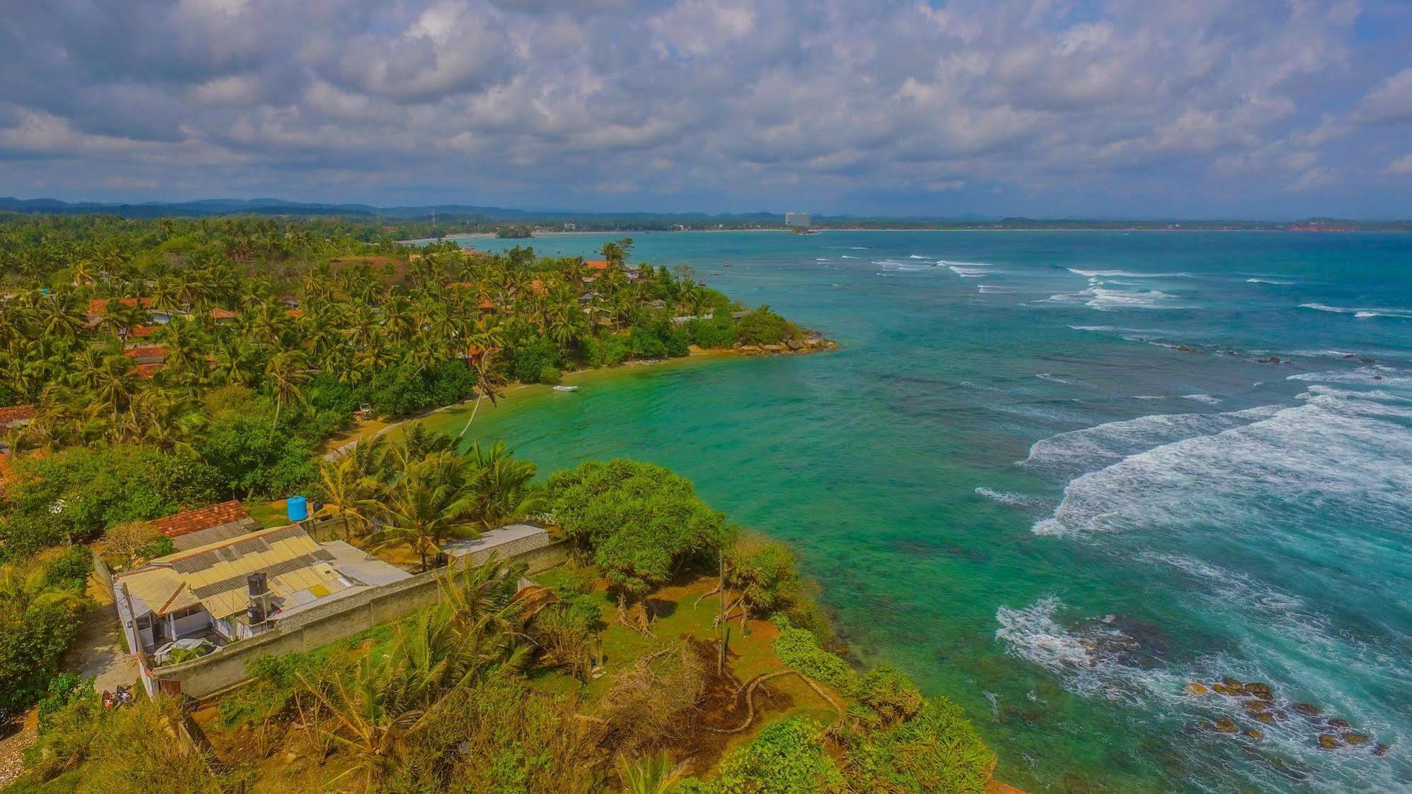 Dinsara Pearl Villa Weligama Exteriör bild